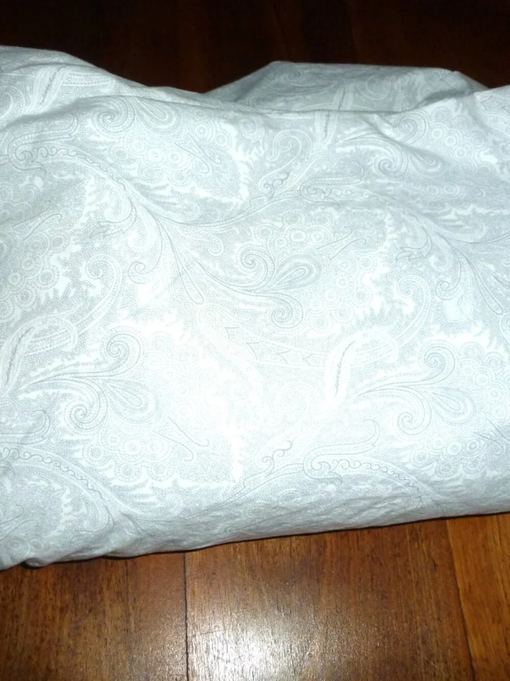 Lauren Ralph Lauren Home King Fitted Sheet 100% Cotton Gray/White Paisley